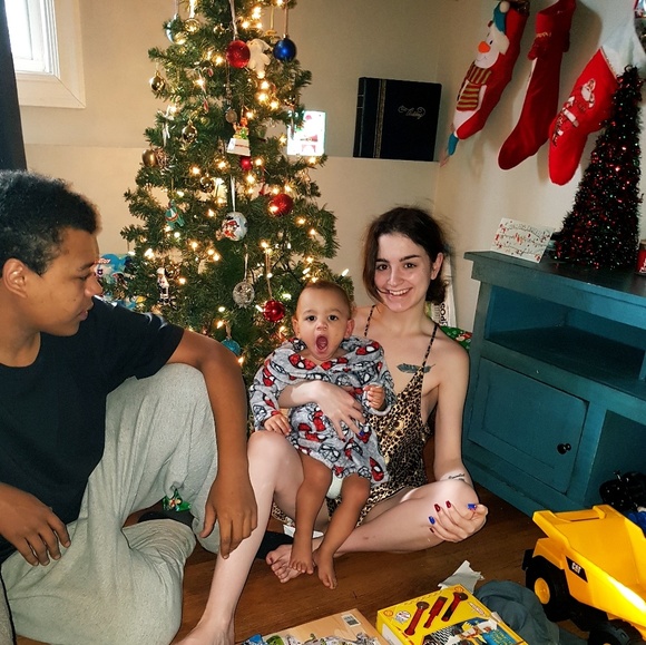 Meet your Posher, Briana - Picture 1 of 1